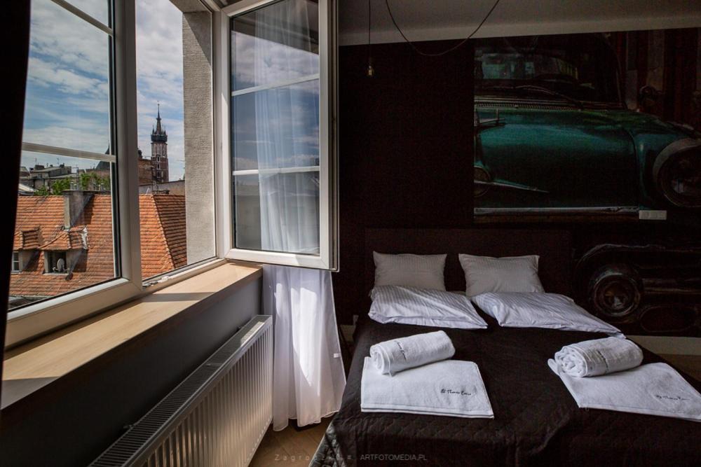 Saint Thomas Corner - By Upstairs Aparthotel Krakow Exterior photo